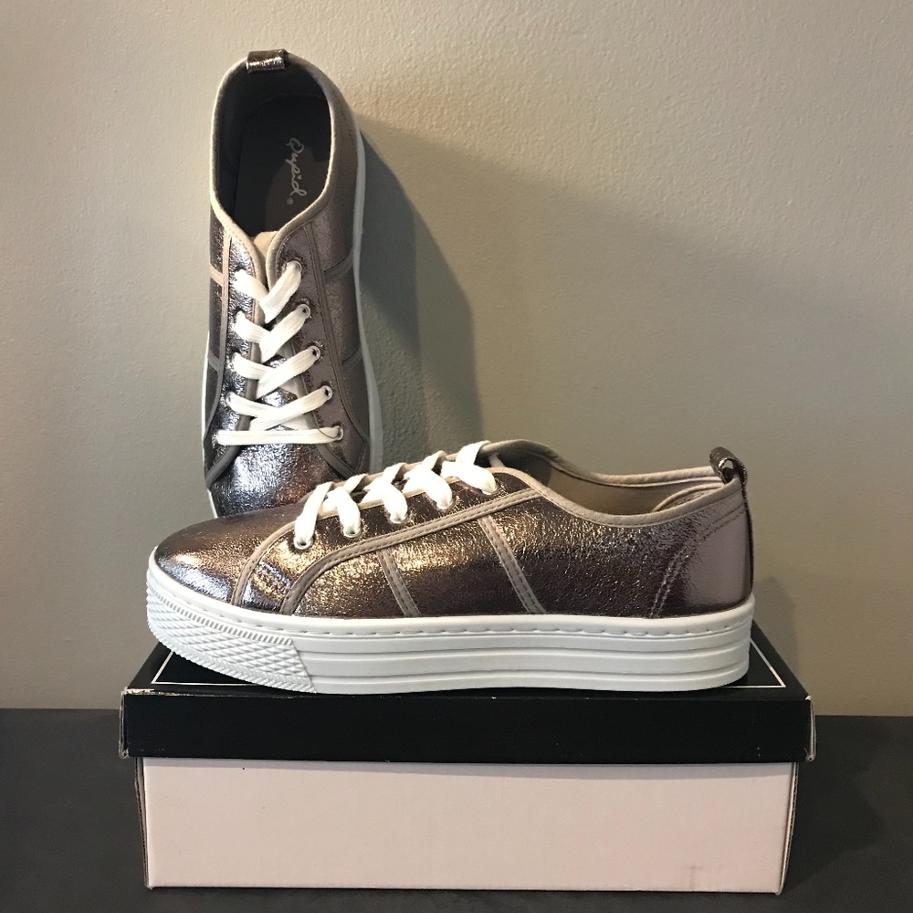 Qupid pewter platform sneakers, size 10